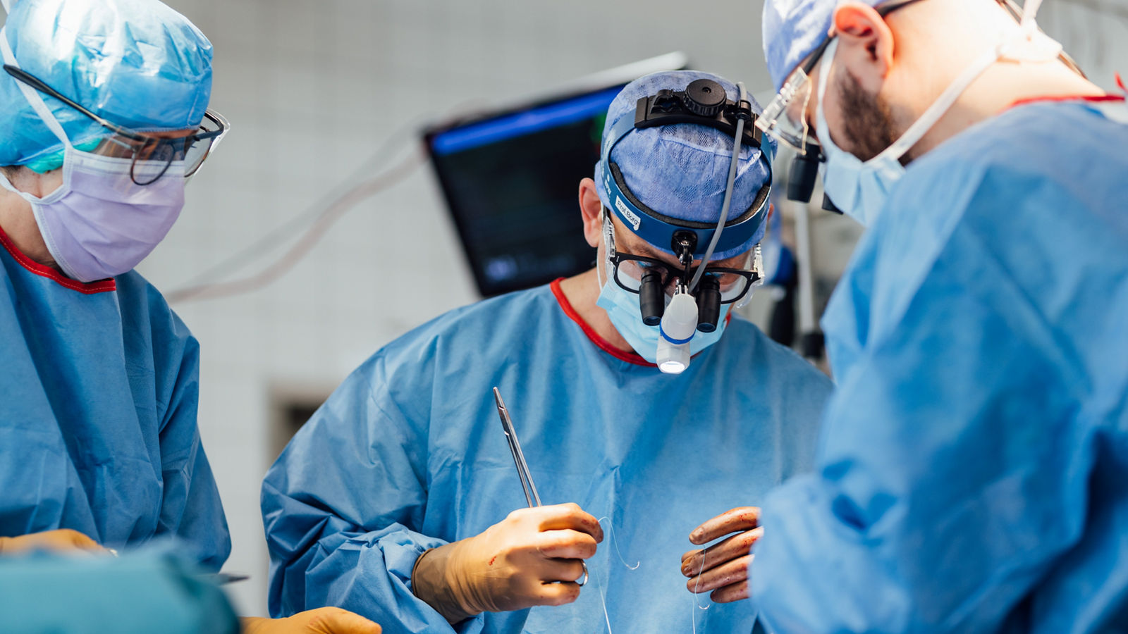 Aortic valve replacement and repair